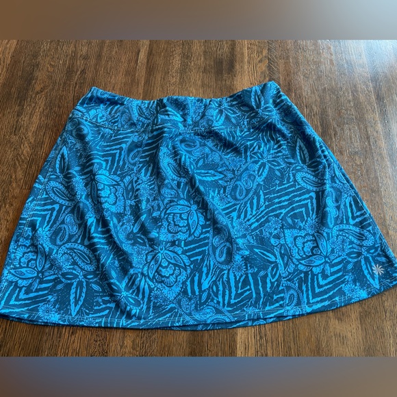 Athleta Dresses & Skirts - Athleta Skirt - MT (medium tall)